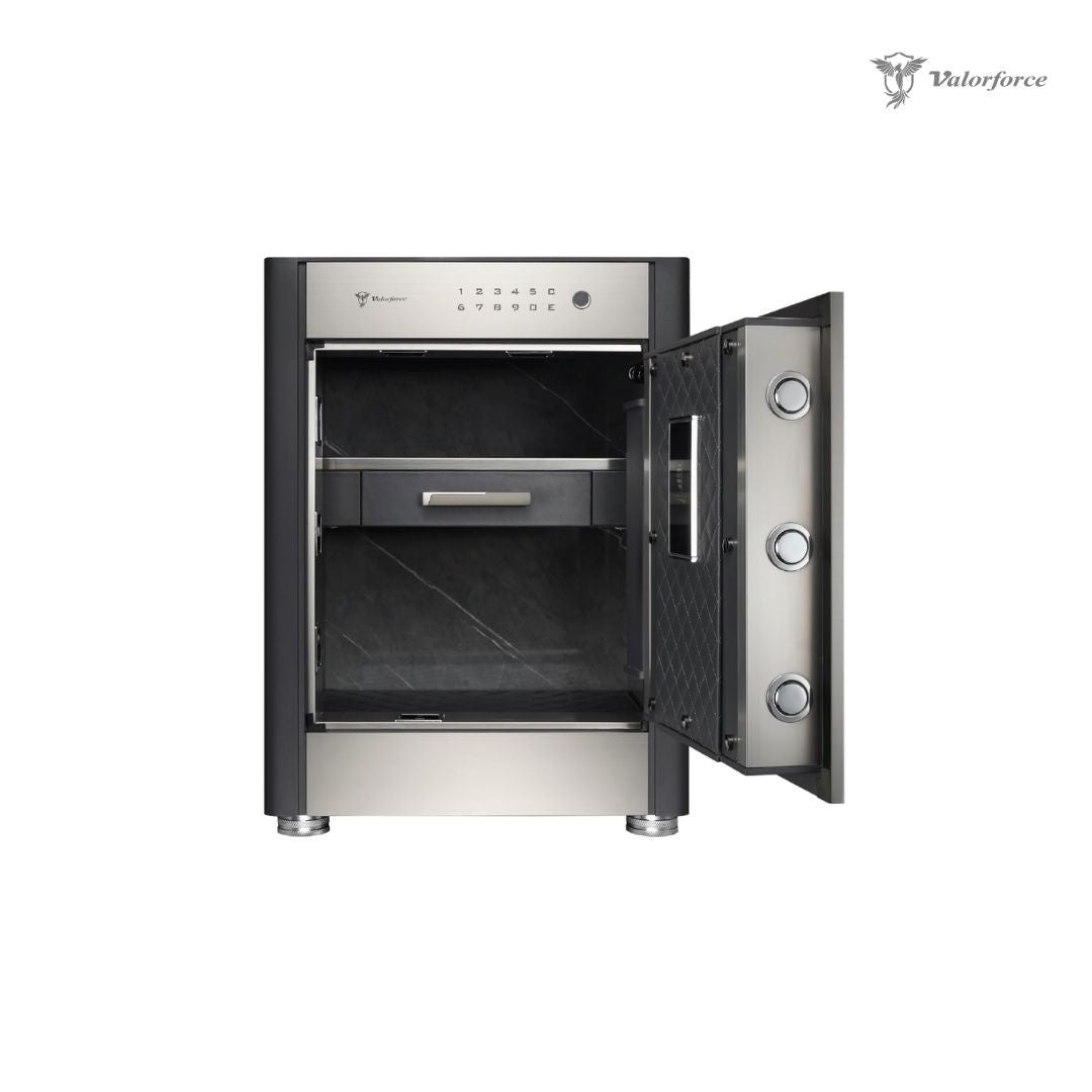 Valorforce stainless steel vault with biometric access panel
Elegant jewellery safe with zinc alloy handle – R60 safe