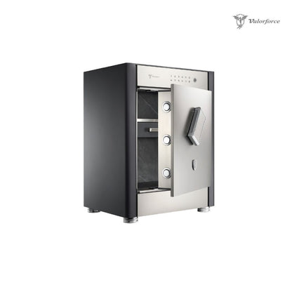 Valorforce stainless steel vault with biometric access panel

Elegant jewellery safe with zinc alloy handle – R60 safe